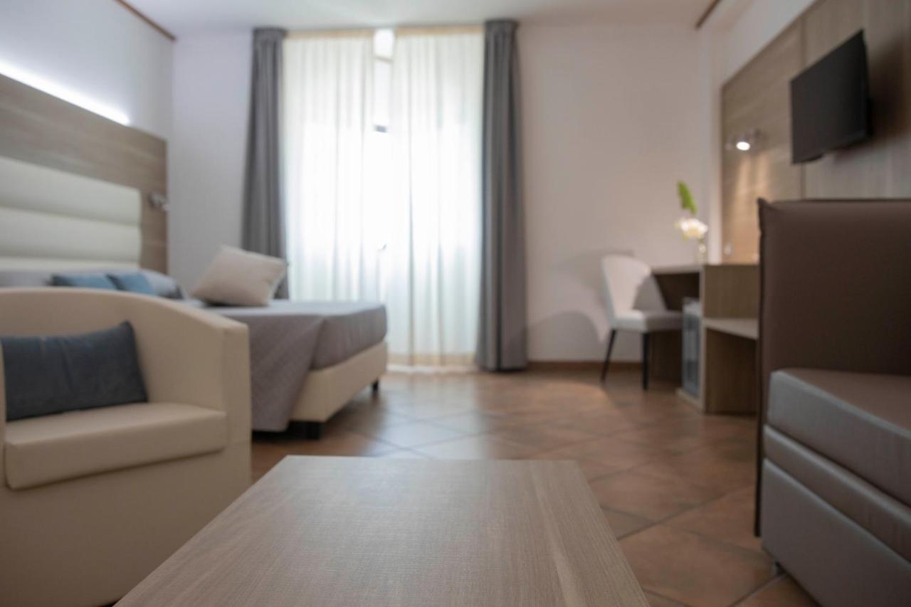 Pegasus Hotel Sassari Kültér fotó
